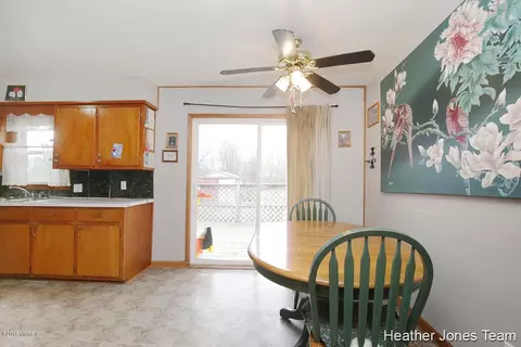 820 E State, Belding, MI 48809 photo 14