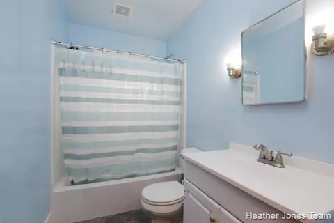820 E State, Belding, MI 48809 photo 17