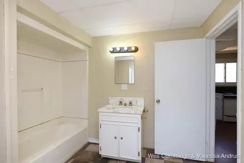 808 Riverside, Belding, MI 48809 photo 13