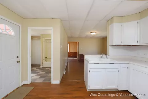 808 Riverside, Belding, MI 48809 photo 9