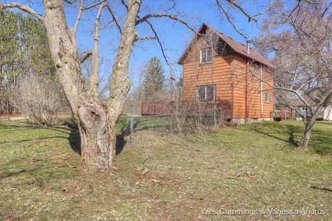 808 Riverside, Belding, MI 48809 photo 19