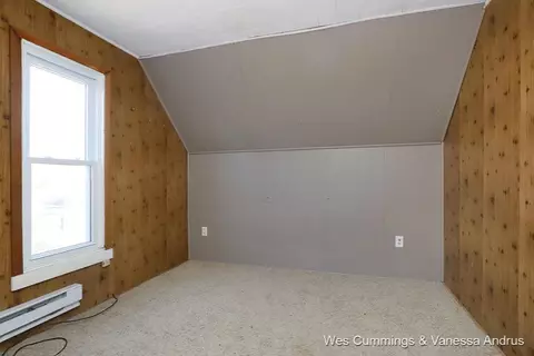 808 Riverside, Belding, MI 48809 photo 14