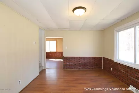 808 Riverside, Belding, MI 48809 photo 12