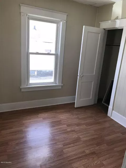308 Cecil, Buchanan, MI 49107 photo 4