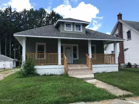 308 Cecil, Buchanan, MI 49107 photo 2