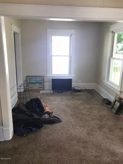 308 Cecil, Buchanan, MI 49107 photo 7