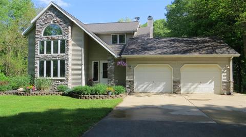 21 108th, Plainwell, MI 49080 photo 1