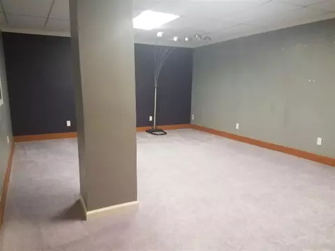815 Maple, Three Rivers, MI 49093 photo 7