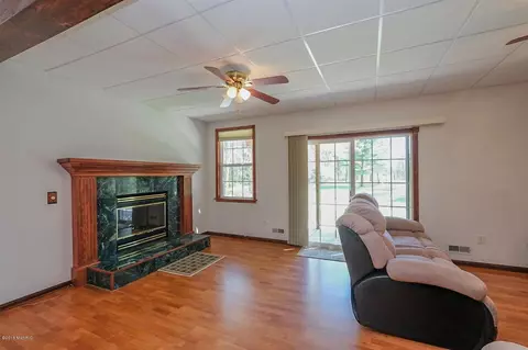 12874 Sycamore Pt, Plainwell, MI 49080 photo 25