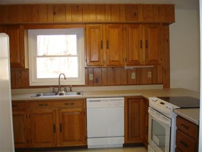 217 Highfield, Marshall, MI 49068 photo 9