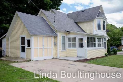 632 W May, Belding, MI 48809 photo 2