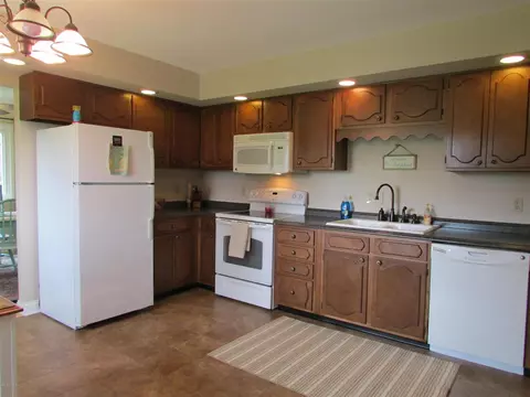 128 Dons, Coldwater, MI 49036 photo 2