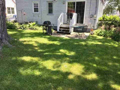 2624 Thayer, Saint Joseph, MI 49085 photo 23