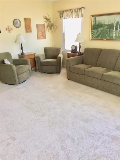 2624 Thayer, Saint Joseph, MI 49085 photo 2
