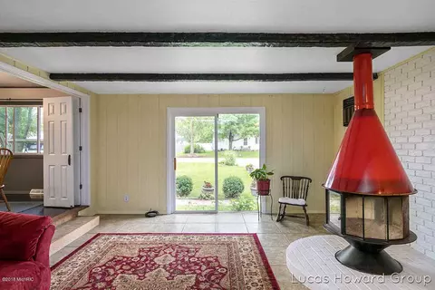 4194 Sandy, Dorr, MI 49323 photo 3