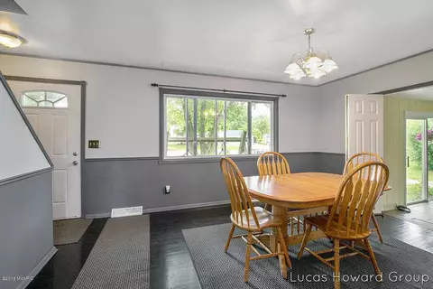 4194 Sandy, Dorr, MI 49323 photo 12