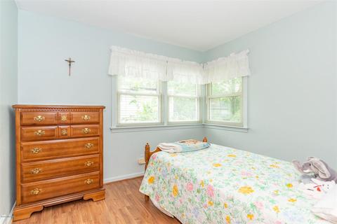 423 E Glenguile Ave, Parchment, MI 49004 photo 11