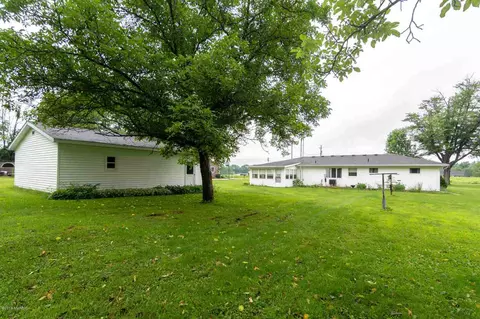 2262 E Glendora, Buchanan, MI 49107 photo 20