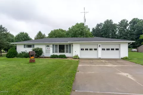 2262 E Glendora, Buchanan, MI 49107 photo 17