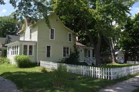 306 Pine, Manistee, MI 49660 photo 31