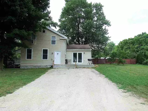 200 E Canal, Augusta, MI 49012 photo 2