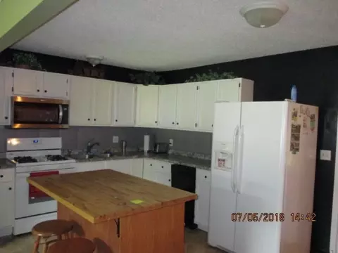1252 106th, Plainwell, MI 49080 photo 6