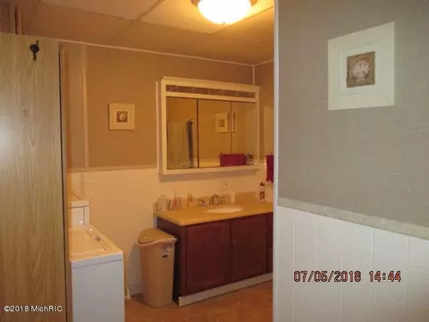 1252 106th, Plainwell, MI 49080 photo 12