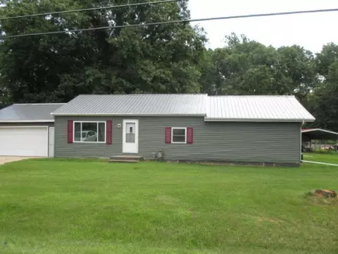 1252 106th, Plainwell, MI 49080 photo 2