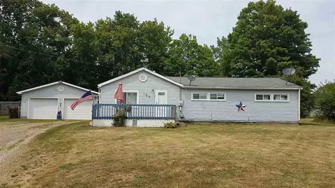 134 W Maple, Muir, MI 48860 photo 3
