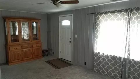 134 W Maple, Muir, MI 48860 photo 11