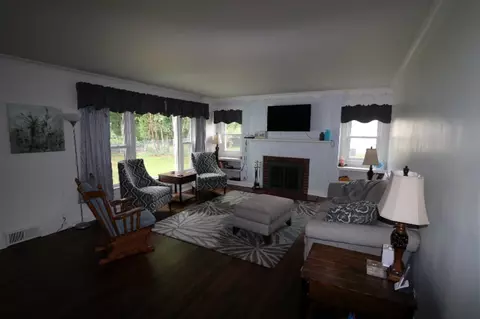 333 E Maple, Fremont, MI 49412 photo 6