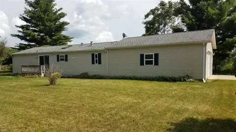 53017 Pulver Rd, Three Rivers, MI 49093 photo 1