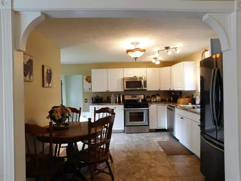 302 W Front, Buchanan, MI 49107 photo 5