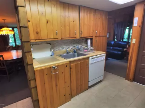 13585 Easy, Harbert, MI 49115 photo 16