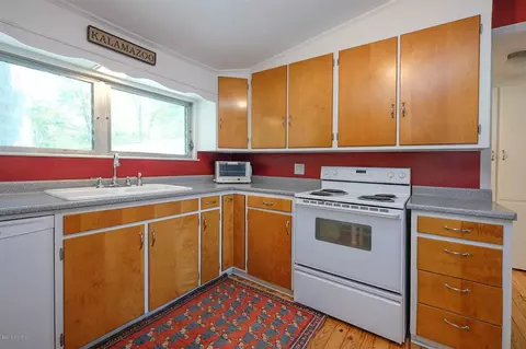 11809 Cedar, Plainwell, MI 49080 photo 23