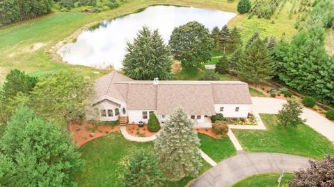 9875 76th Ave, Allendale, MI 49401 photo 1