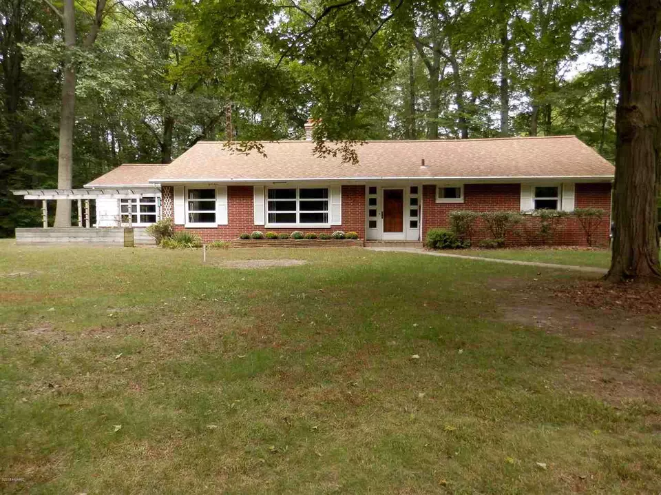  6611 Gandy Ln, Sawyer, MI 49125 photo 1