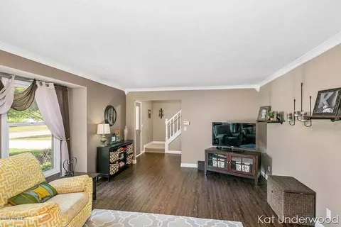 8763 Shadowbrook, Jenison, MI 49428 photo 5