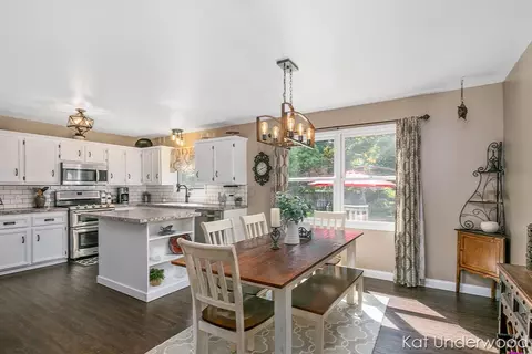 8763 Shadowbrook, Jenison, MI 49428 photo 12