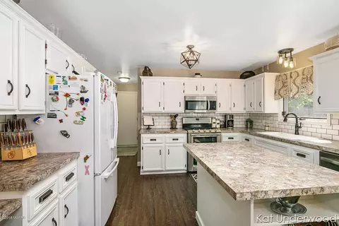 8763 Shadowbrook, Jenison, MI 49428 photo 8