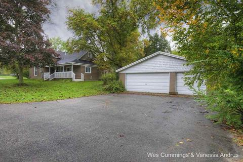 802 W State, Belding, MI 48809 photo 11
