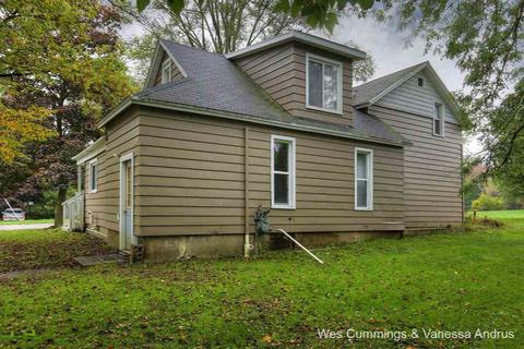 802 W State, Belding, MI 48809 photo 7
