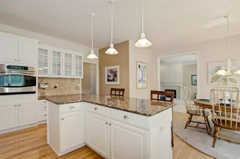 89 Fox Pt, Ada, MI 49301 photo 13