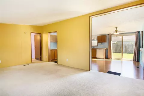 4333 18th, Dorr, MI 49323 photo 6