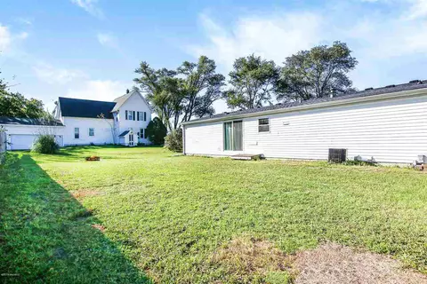 4333 18th, Dorr, MI 49323 photo 3