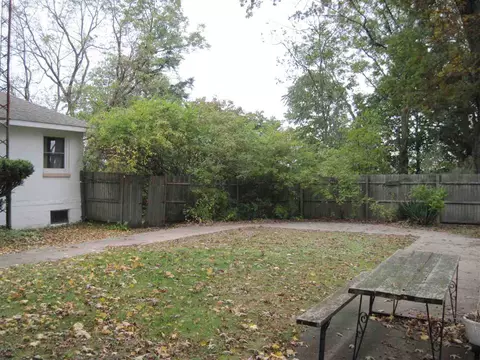606 E Riv, Whitehall, MI 49461 photo 38