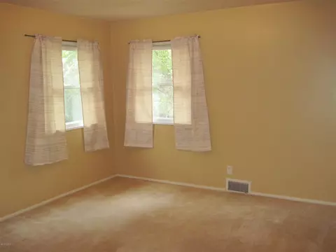 606 E Riv, Whitehall, MI 49461 photo 21