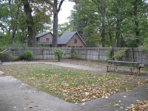 606 E Riv, Whitehall, MI 49461 photo 37