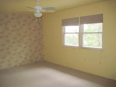 606 E Riv, Whitehall, MI 49461 photo 24