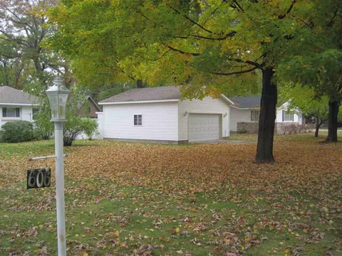 606 E Riv, Whitehall, MI 49461 photo 39